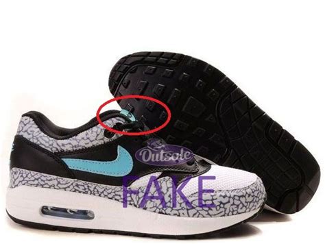 informatie op label in nike schoenen|Hoe herken ik een neppe, namaak of replica Nike Air Max 1.